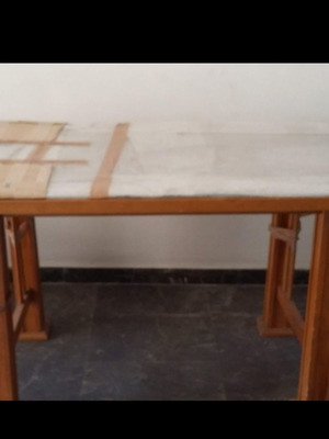 Τραπέζι κουζίνας μεταχειρισμένο με τζάμι σε άριστη κατάσταση