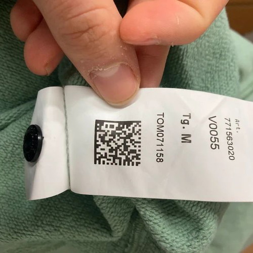 Stone Island Sweater M green with small sleeve stain, like new
