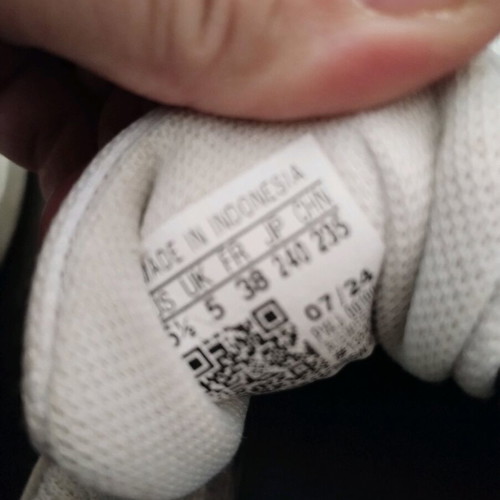 Adidas athletic shoes used No 38 black-white with magnetic laces