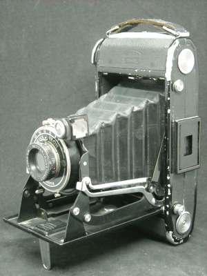 Αντίκα φωτογραφική μηχανή ZEISS IKON Telma Nettar 515/2 μεταχειρισμένη του 1933