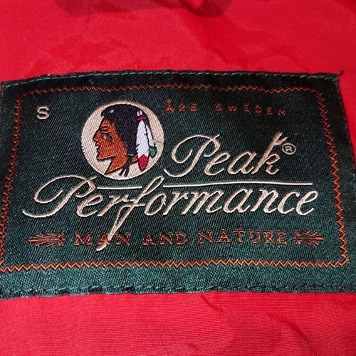 Peak Performance jacket size S like new