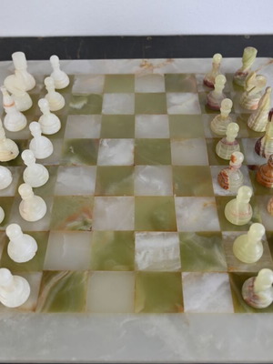 Marble chess with case, unused