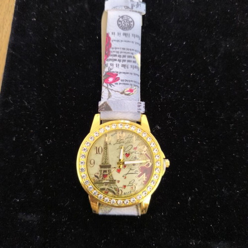 Paris Eiffel Tower Women's Watch with Rhinestones New