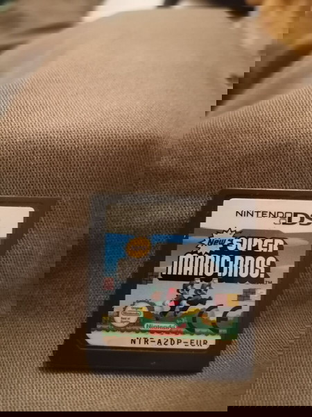 Nintendo DS New Super Mario Bros