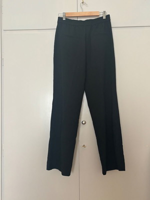 Black Mango office pants used, size Medium