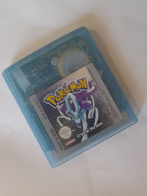 Pokemon Crystal GBC like new, European edition, engraved numbers