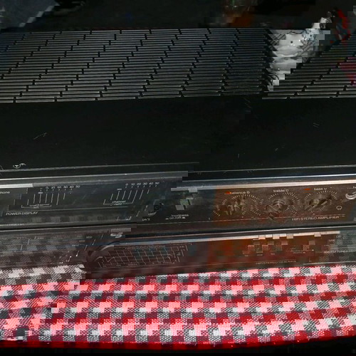 Schneider team 6021 radio and amplifier like new