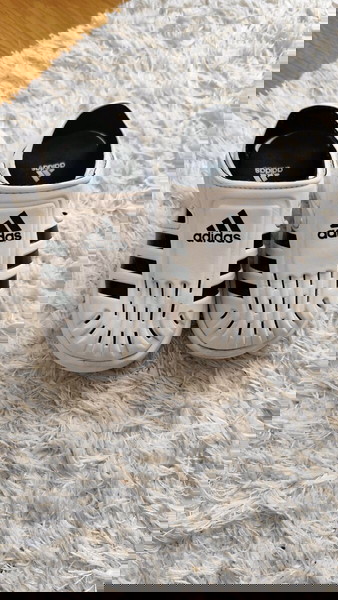 Adidas Σανδάλια Ν. 22