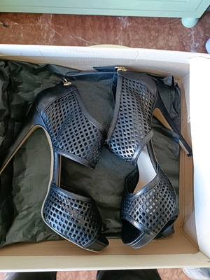 Pinko pumps used, size 39, black and blue