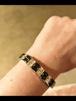 Tennis bracelet silver, like new, black and silver