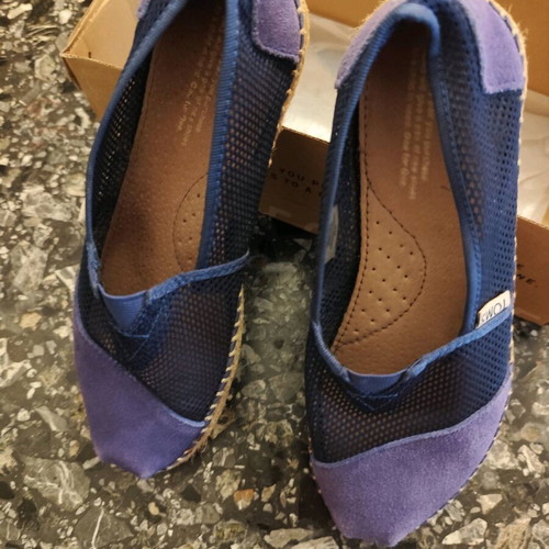 Toms perforated espadrilles blue size 38 like new