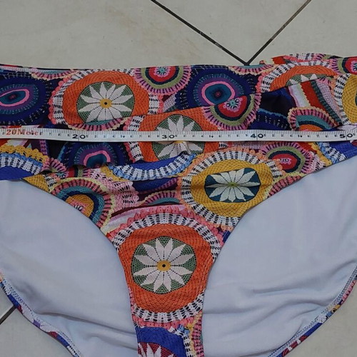 Women's floral bikini bottom Never Fully Dressed size 54 like new, multicolor