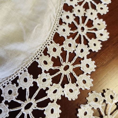 Two handmade antique doilies used, 35 cm diameter