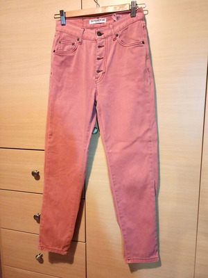 Pink Pull & Bear jeans XS like new