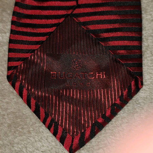 Vintage Bugatchi UOMO silk tie like new