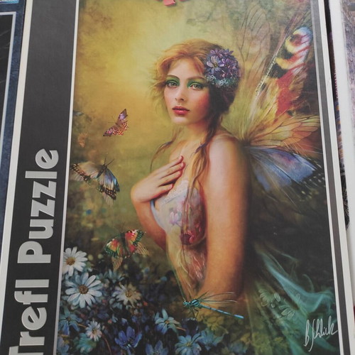 Trefl puzzle set of 3, 1000 pieces, like new