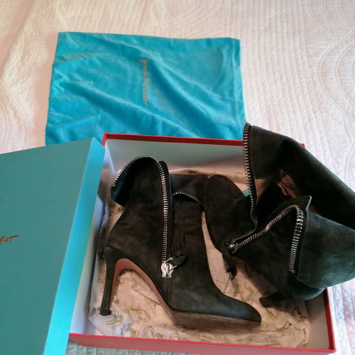 Suede boots Jean Michel Cazabat gray like new, size 37