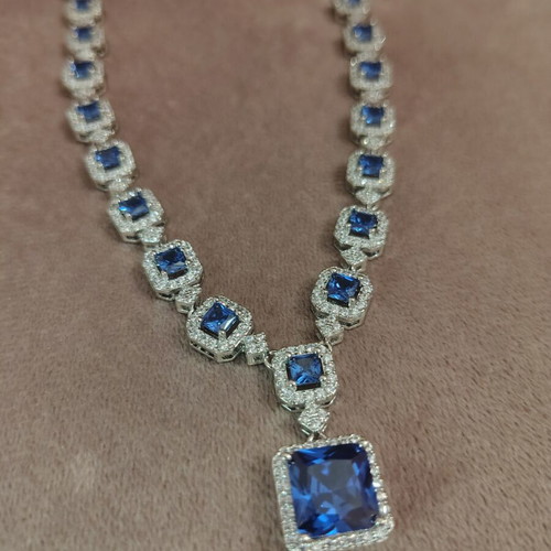 Necklace and earrings set with zircon, like new, blue and silver