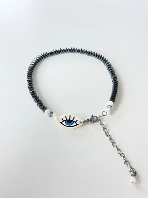 Handmade anklet bracelet with evil eye and hematite beads like new