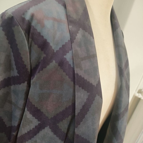 Axel Soft Jacket With Geometric Pattern Size M Like New