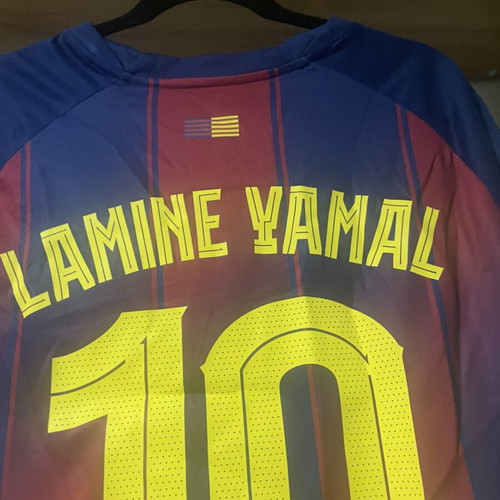 Lamine Yamal Barcelona Jersey new, authentic Nike