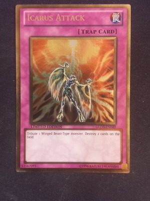 Icarus Attack Limited Edition Gold Rare Card mint condition