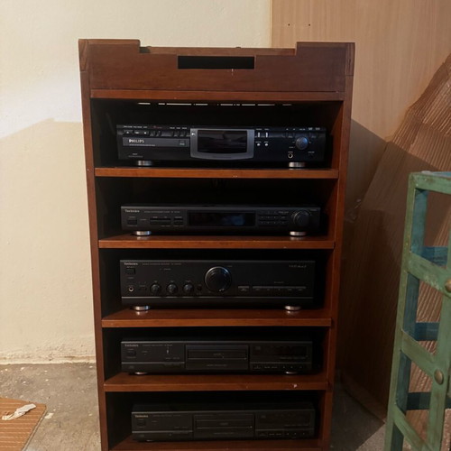 Sound system with DJ Gemini PDM-14 mixer, Technics CD players and wooden furniture like new