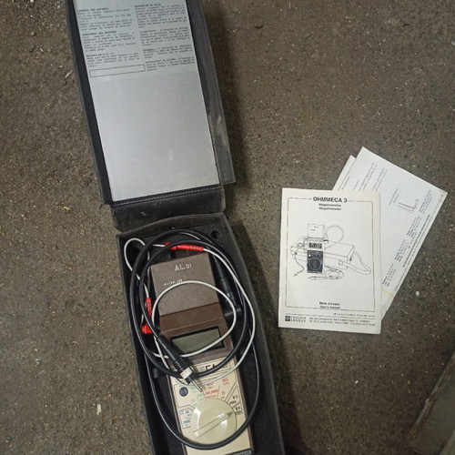 Multimeter old model unused, in excellent condition