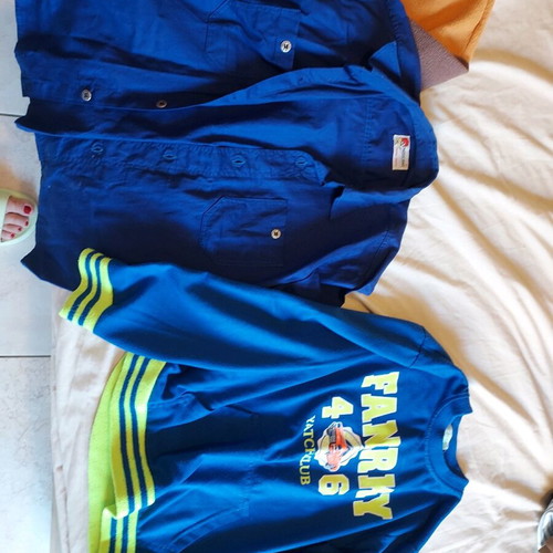 Clothing set for 6-year-old boy like new, 2 sweatshirts and 1 shirt