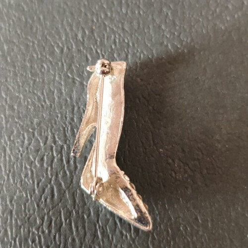 High Heel Shoe Brooch with Rhinestones like new, silver