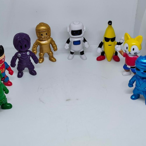 Stumble Guys figures collection 8 pieces like new