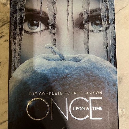Once Upon A Time Season 4 Limited Edition Cover Boxset like new, DVD
