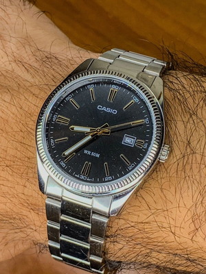 Casio MTP-1302D ρολόι από ανοξείδωτο ατσάλι σαν καινούργιο, μαύρο καντράν, Japan Movement