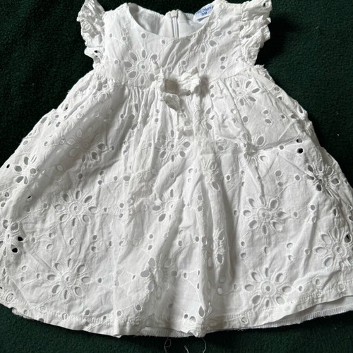 Baby dress white new for 9 months size 68-74