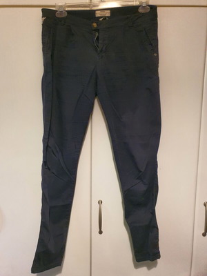 Bershka blue slim pants used, size L 40 12