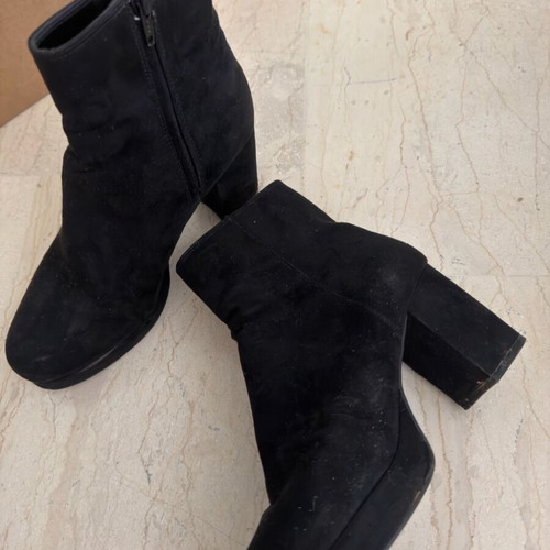 H&M black ankle boots used, size 38