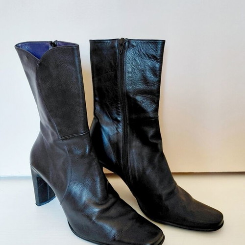 Hispanitas leather black ankle boots size 41 like new