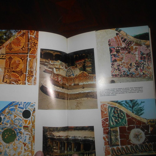 Gaudi Architecture used, Italian edition album 64 pages