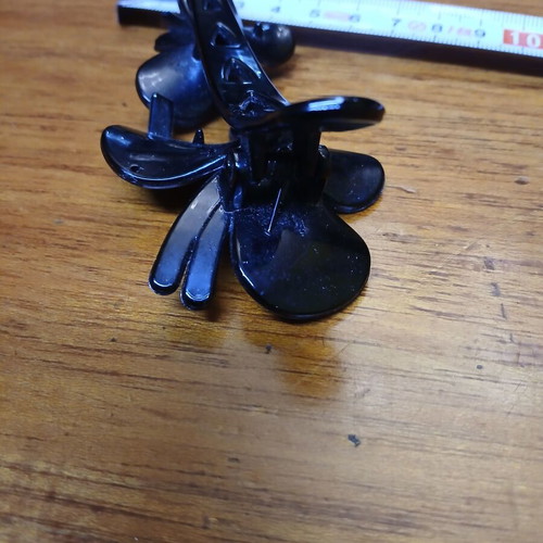 Hair clip plastic black with butterflies used