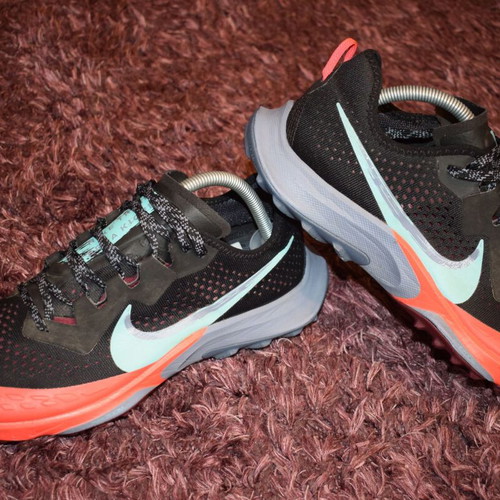 Nike Air Zoom Terra Kiger 7 men's trail running shoes used, size 44