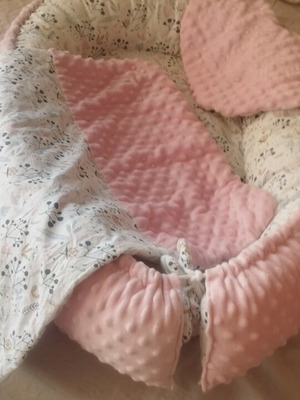 Baby Nest with Blanket for Girl like new
