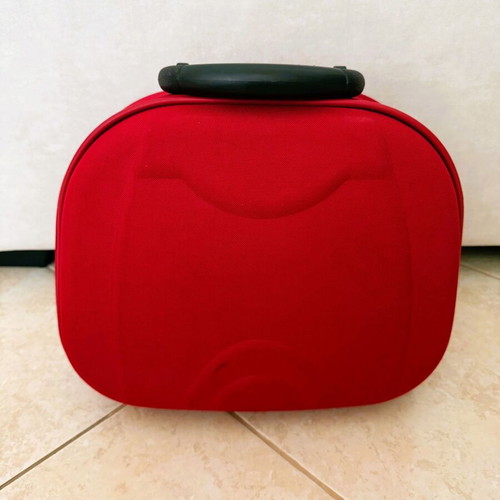 A.P.C. red toiletry bag new 30x35