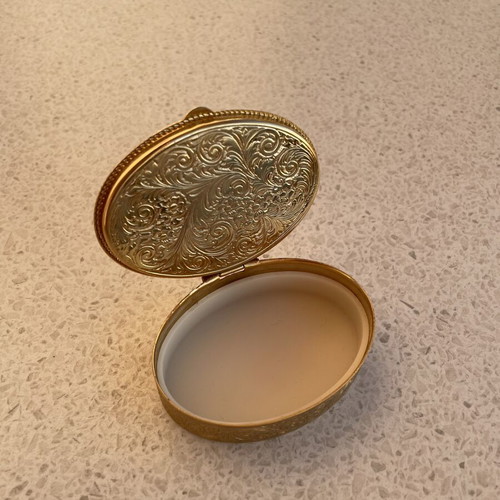 Vintage metal pill or jewelry box with Firenze Ponte Vecchio design