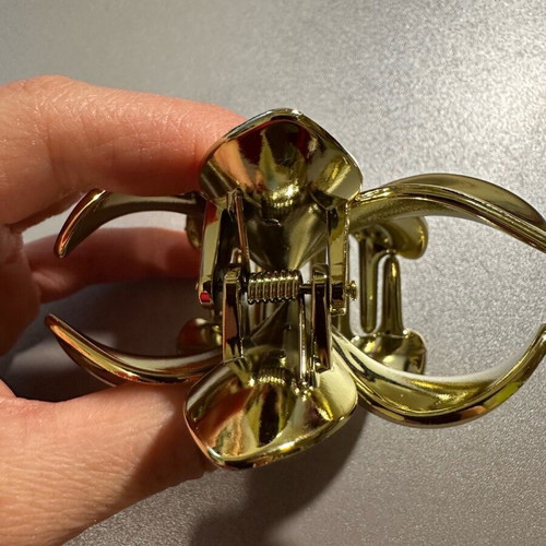 Flower hair clip new gold