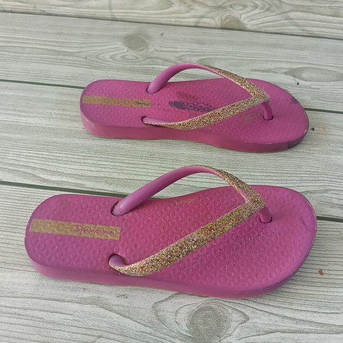 Ipanema Brasil children's flip flops size 29