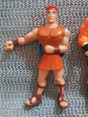 ACTION FIGURES Hercules,  James Bond,  Luca.