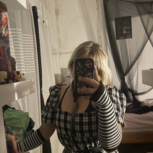 Dress H&M like new, size M, black and white checkered
