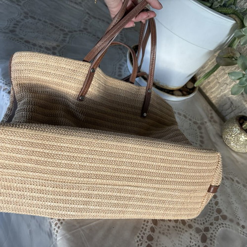 Stradivarius shoulder bag like new, beige and brown, large summer