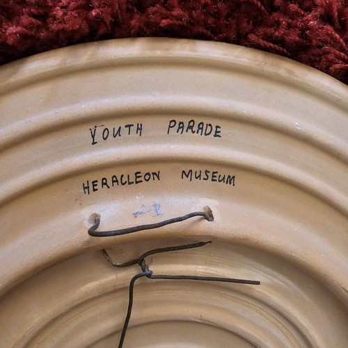 Decorative clay plate like new