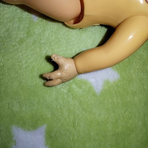Cry Babies Kristal Gets Sick doll used, interactive with thermometer